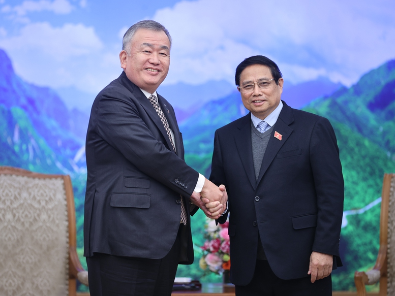 合力赢得比