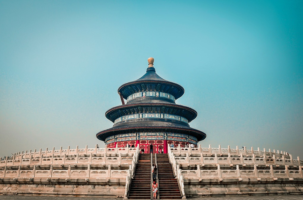 中超屡现欠